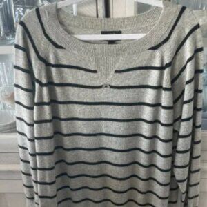 J CREW ISABEL CASHMERE SWEATSHIRT SWEATER #95953 GRAY BLACK STRIPE PREOWNED MED